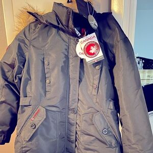 Size XL Long weatherproof winter coat